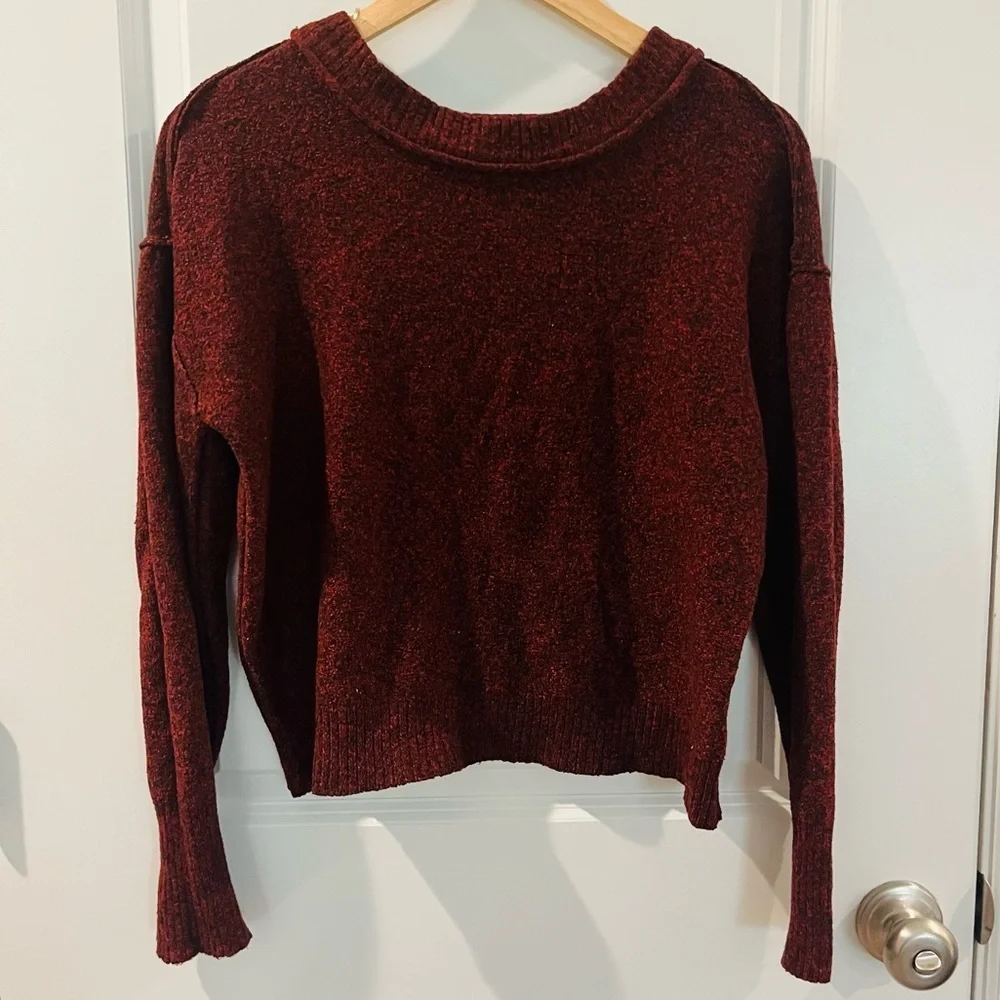 Women's Red Crew Neck Sweater